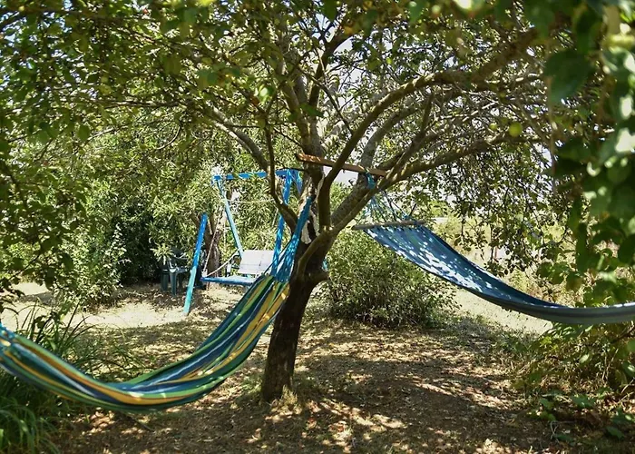 招待所 лора 辛尼莫雷特