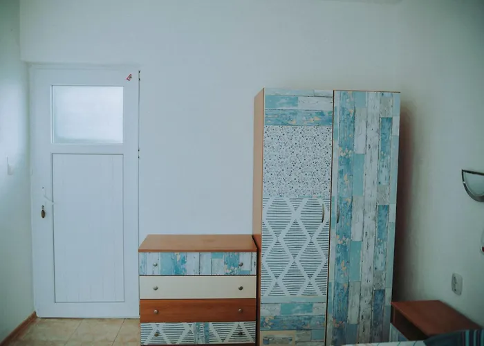 лора 辛尼莫雷特