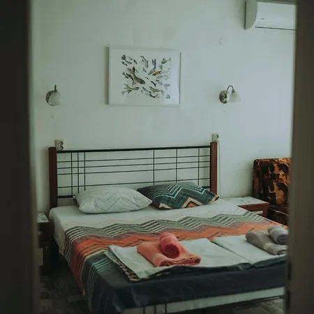 лора Pensionat