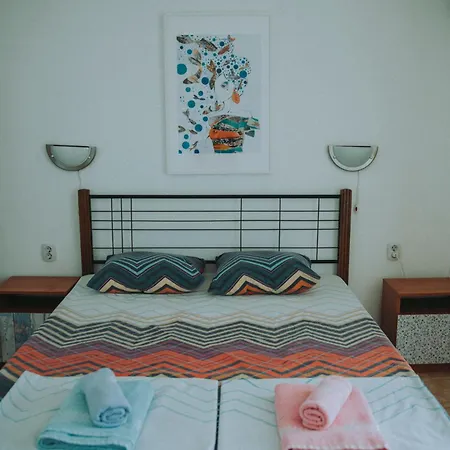 Vendégház лора 3*